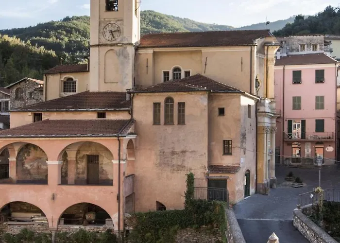 Отель Relais Del Maro Borgomaro