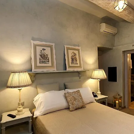 Relais Del Maro Hotel