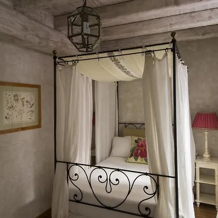 Relais Del Maro Hotel