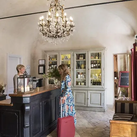 Relais Del Maro