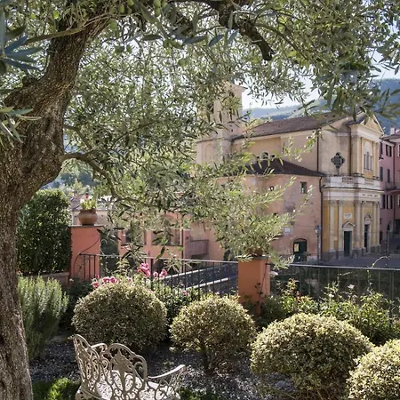 Hotel Relais Del Maro 4*